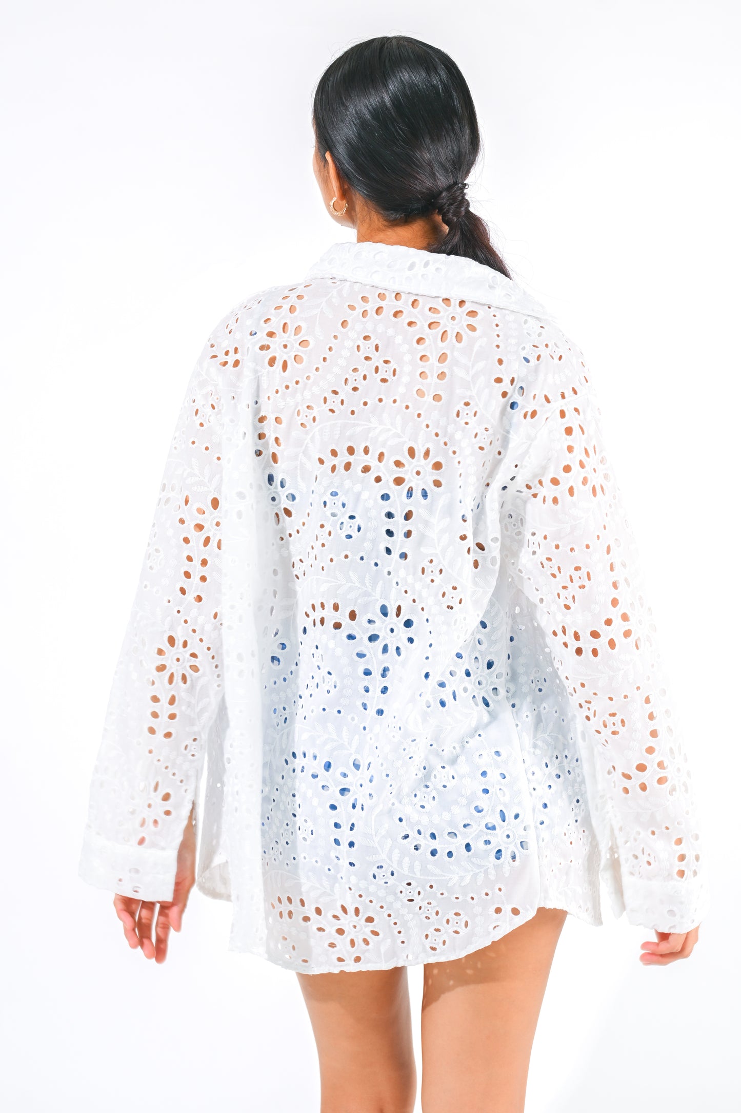 VICTORIA Eyelet Button Down